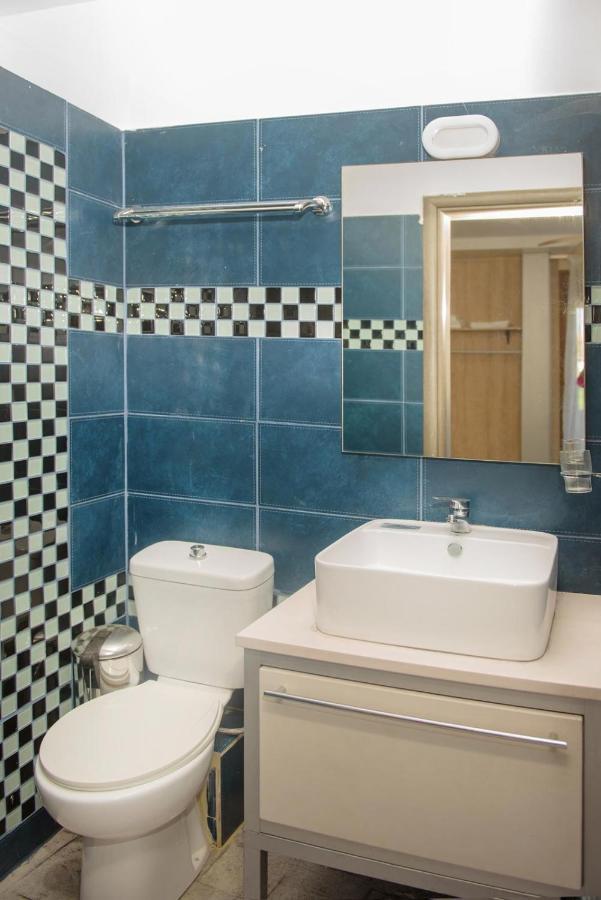 3D Iliadis Suites Иериссос Экстерьер фото