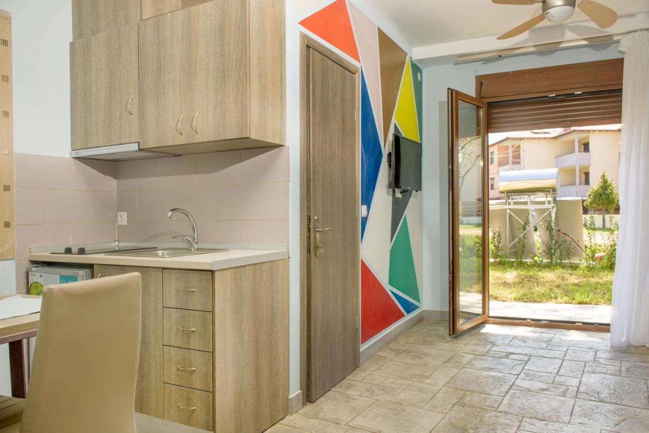 3D Iliadis Suites Иериссос Экстерьер фото