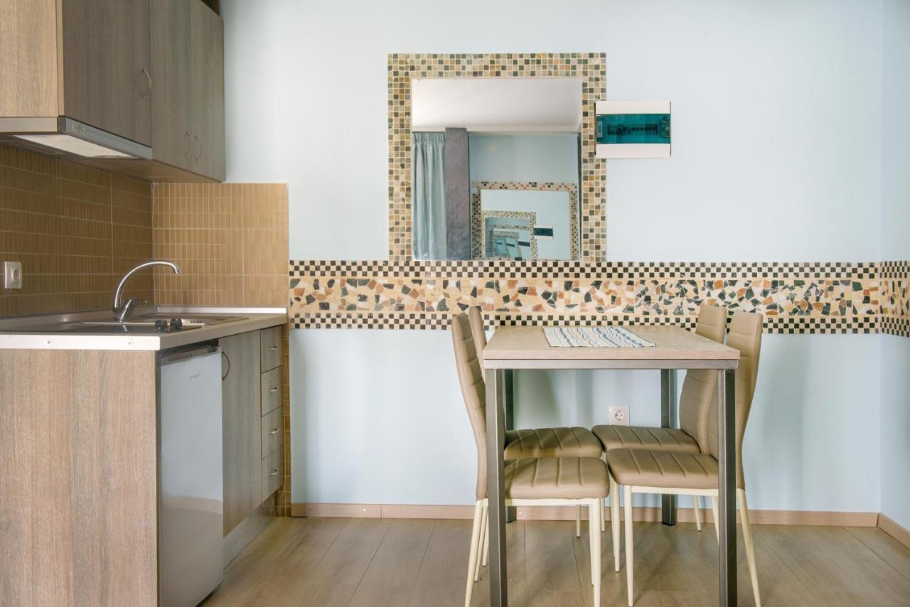 3D Iliadis Suites Иериссос Экстерьер фото