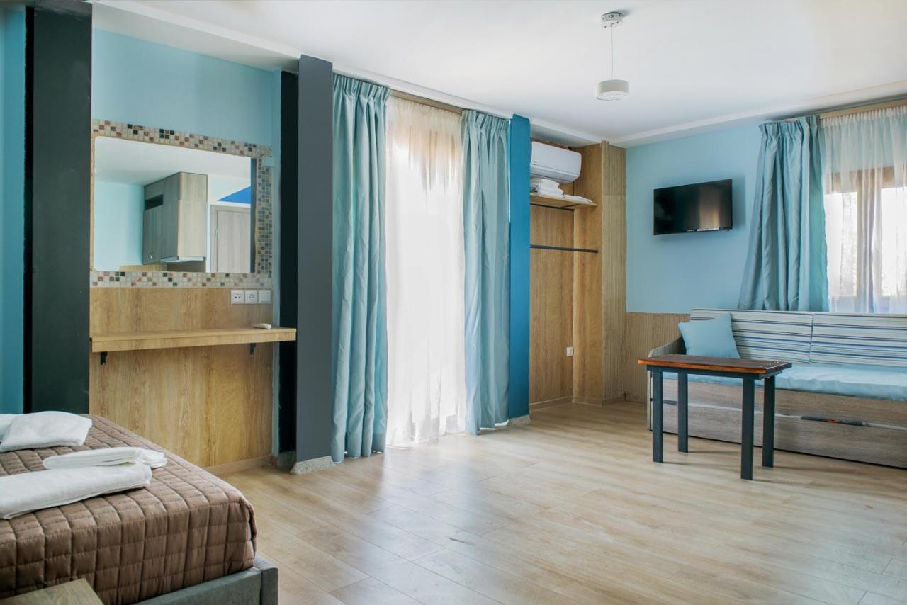 3D Iliadis Suites Иериссос Экстерьер фото