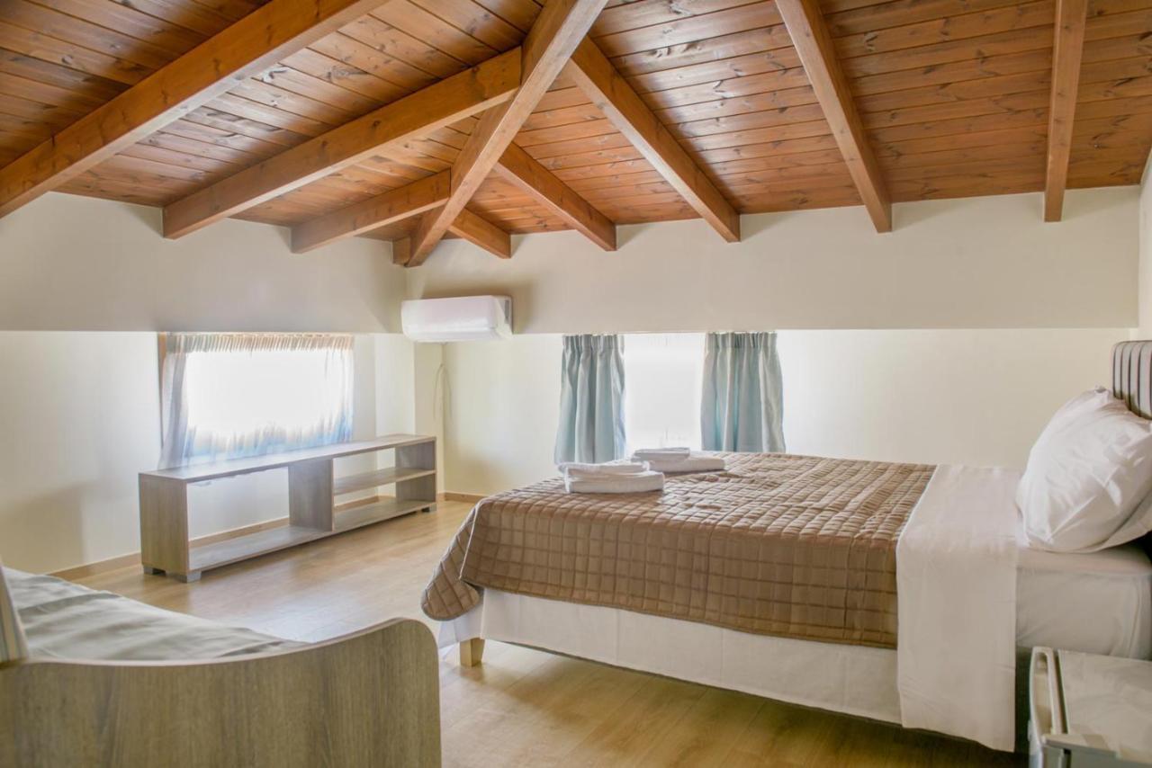 3D Iliadis Suites Иериссос Экстерьер фото