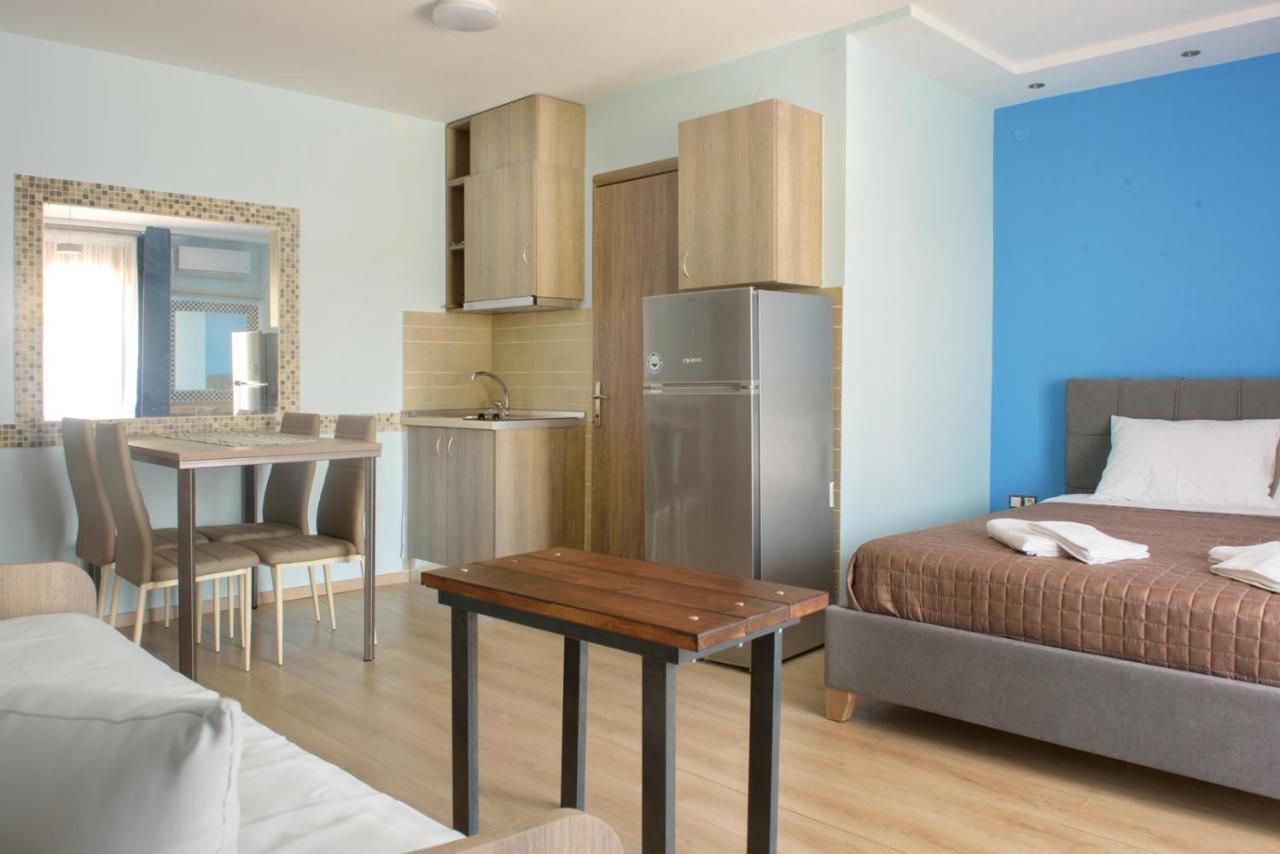 3D Iliadis Suites Иериссос Экстерьер фото